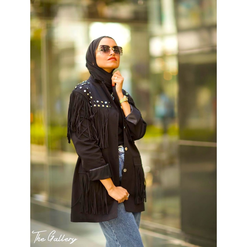 Meet your Posher, Nahla